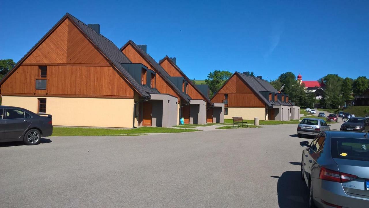 Apartman Nad Terasou Ricky  Luaran gambar